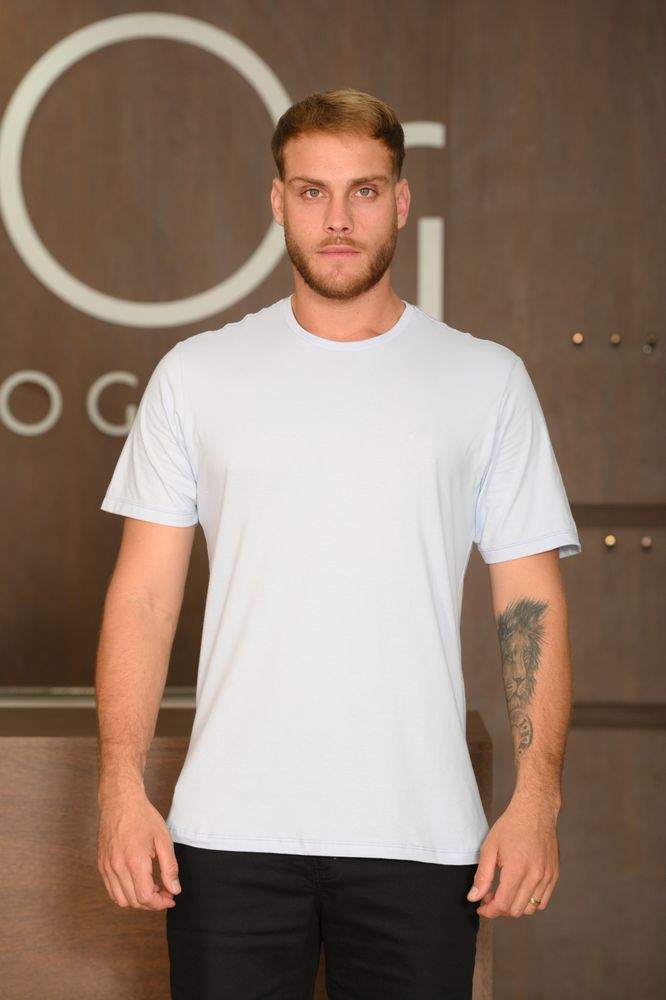 Camiseta Masculina Ogochi Manga Curta Essencial Slim Meia Malha 100% Algodão Gelo