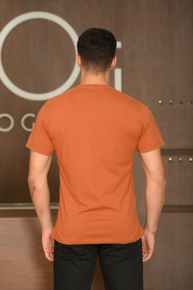 Camiseta Masculina Ogochi Manga Curta Essencial Slim Meia Malha Mocha Bisque