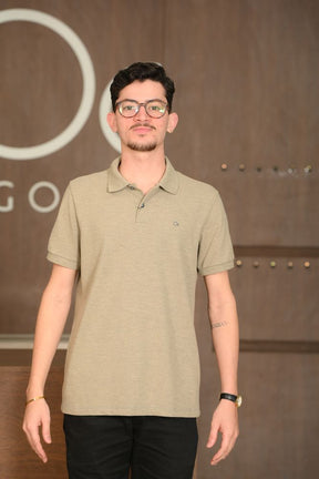 Polo Masculina Ogochi Manga Curta Essencial Slim Piquet Duplo Mescla Claro Curry