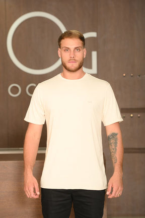 Camiseta Masculina Ogochi Manga Curta Essencial Slim Lisa Creme