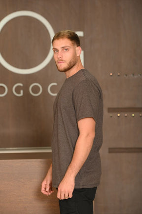 Camiseta Masculina Ogochi Manga Curta Casual Slim Mescla Escura Giz