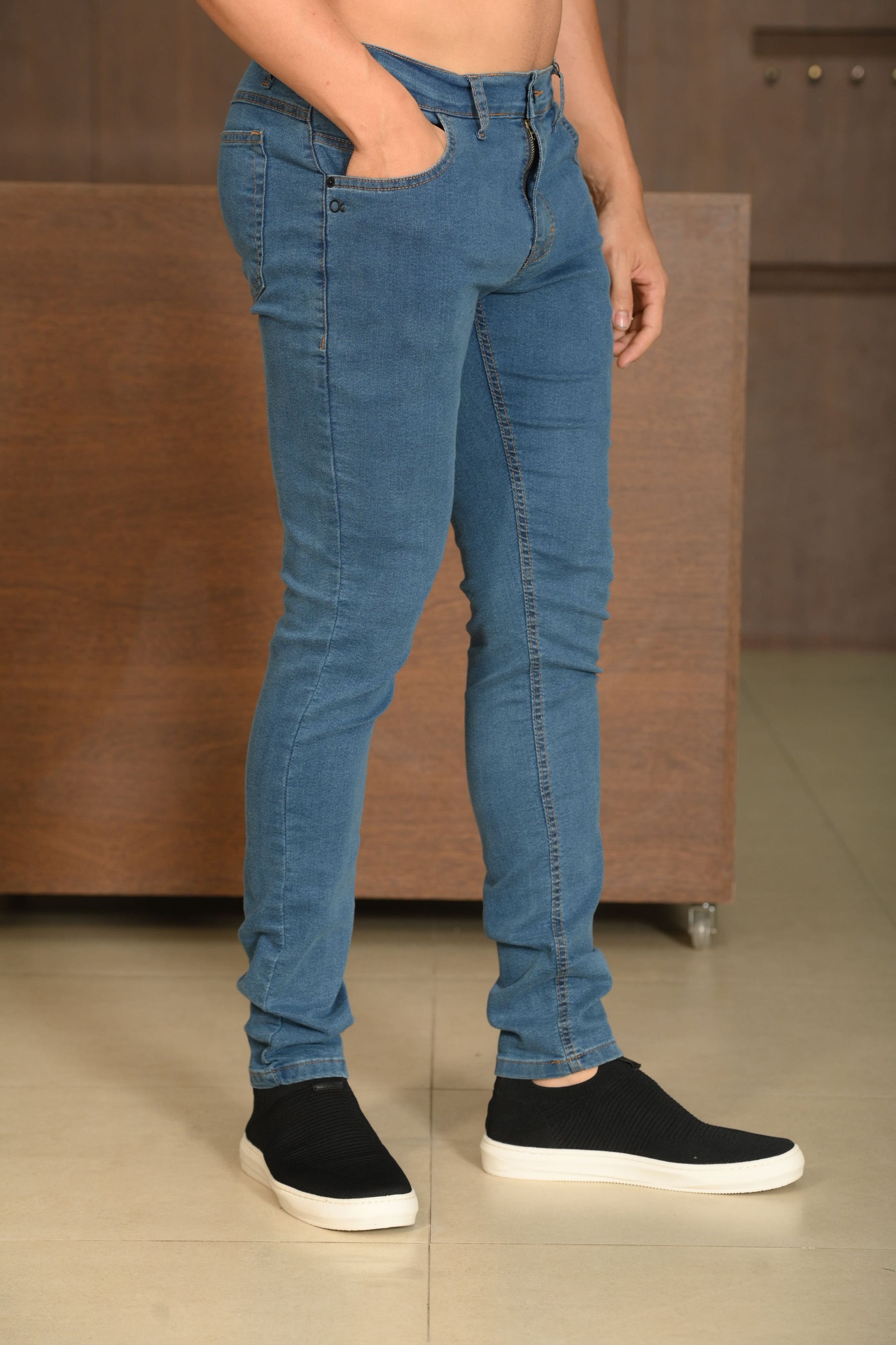 Calça Masculina Ogochi Jeans Skinny Básica Lavada Azul Médio