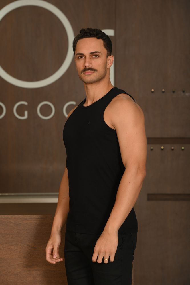 Regata Masculina Ogochi Essencial Meia Malha Preta