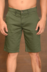 Bermuda Masculina Ogochi Essencial Bolso Faca Verde Militar