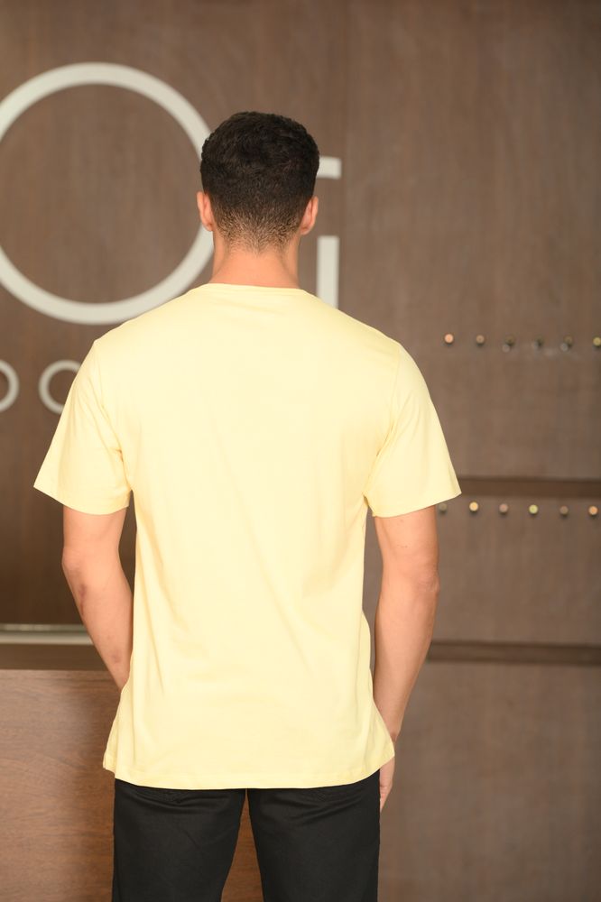 Camiseta Masculina Ogochi Manga Curta Essencial Slim Meia Malha Manteiga