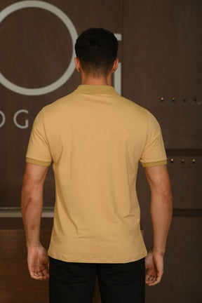 Polo Ogochi Manga Curta Slim Casual Creme