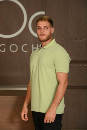 Polo Masculina Ogochi Manga Curta Slim Verde Claro